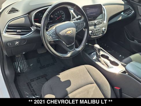Used 2021 Chevrolet Malibu LT w/ Sport Edition FWD image 2