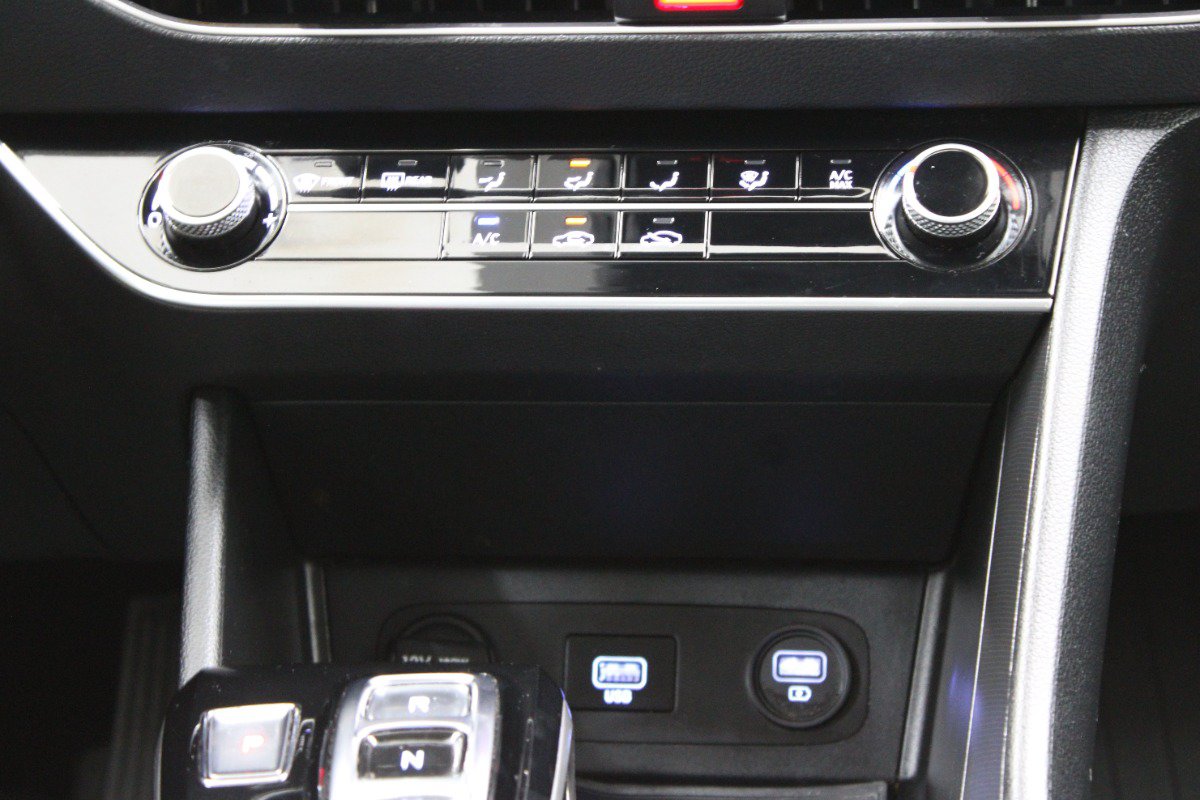 Used 2021 Hyundai Sonata SE FWD image 21