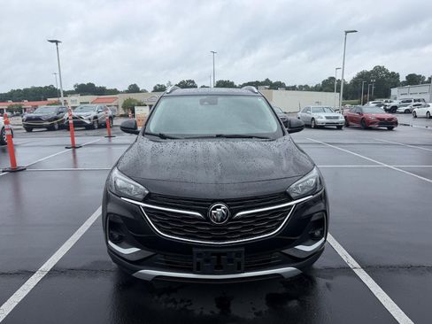 Used 2023 Buick Encore GX Select w/ Safety Package II FWD image 2