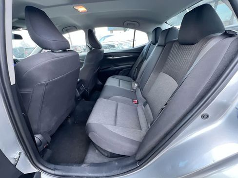 Used 2025 Toyota Camry LE image 23