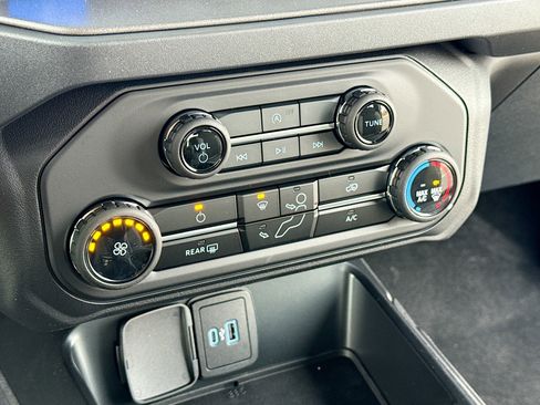 New 2025 Ford Bronco 2-Door image 11