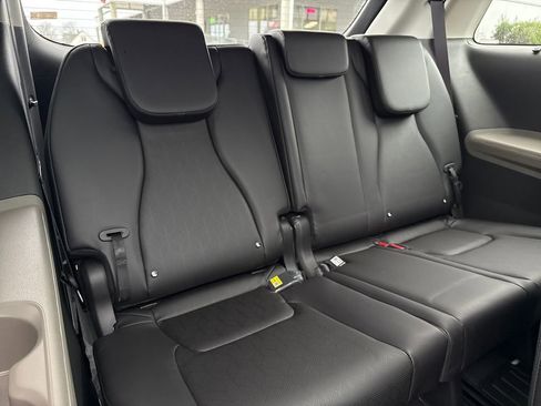 New 2026 Kia Carnival SX image 16