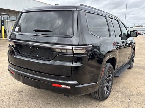 New 2026 Jeep Grand Wagoneer Limited AWD/4WD image 3