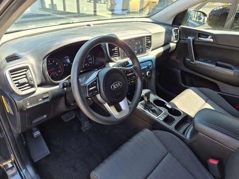 Used 2021 Kia Sportage LX AWD/4WD image 11