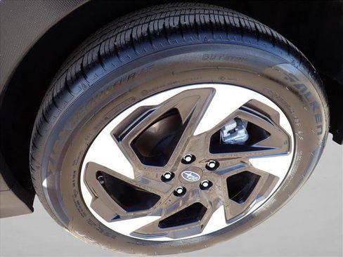 Certified 2025 Subaru Crosstrek 2.5i Limited w/ Crosstrek Mirror Package image 7