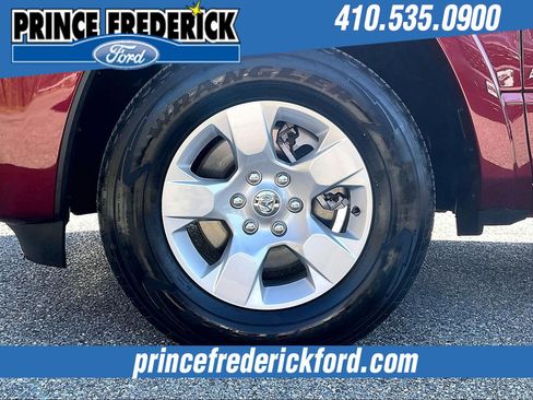 Used 2025 RAM 1500 Big Horn image 9