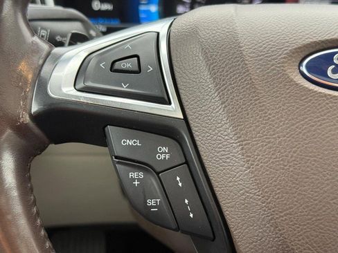 Used 2017 Ford Fusion Platinum image 17