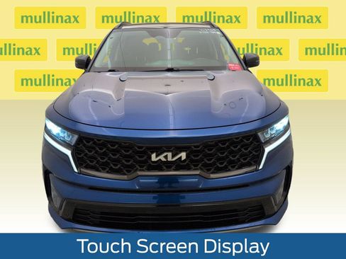 Used 2022 Kia Sorento S w/ Panoramic Sunroof Package FWD image 15