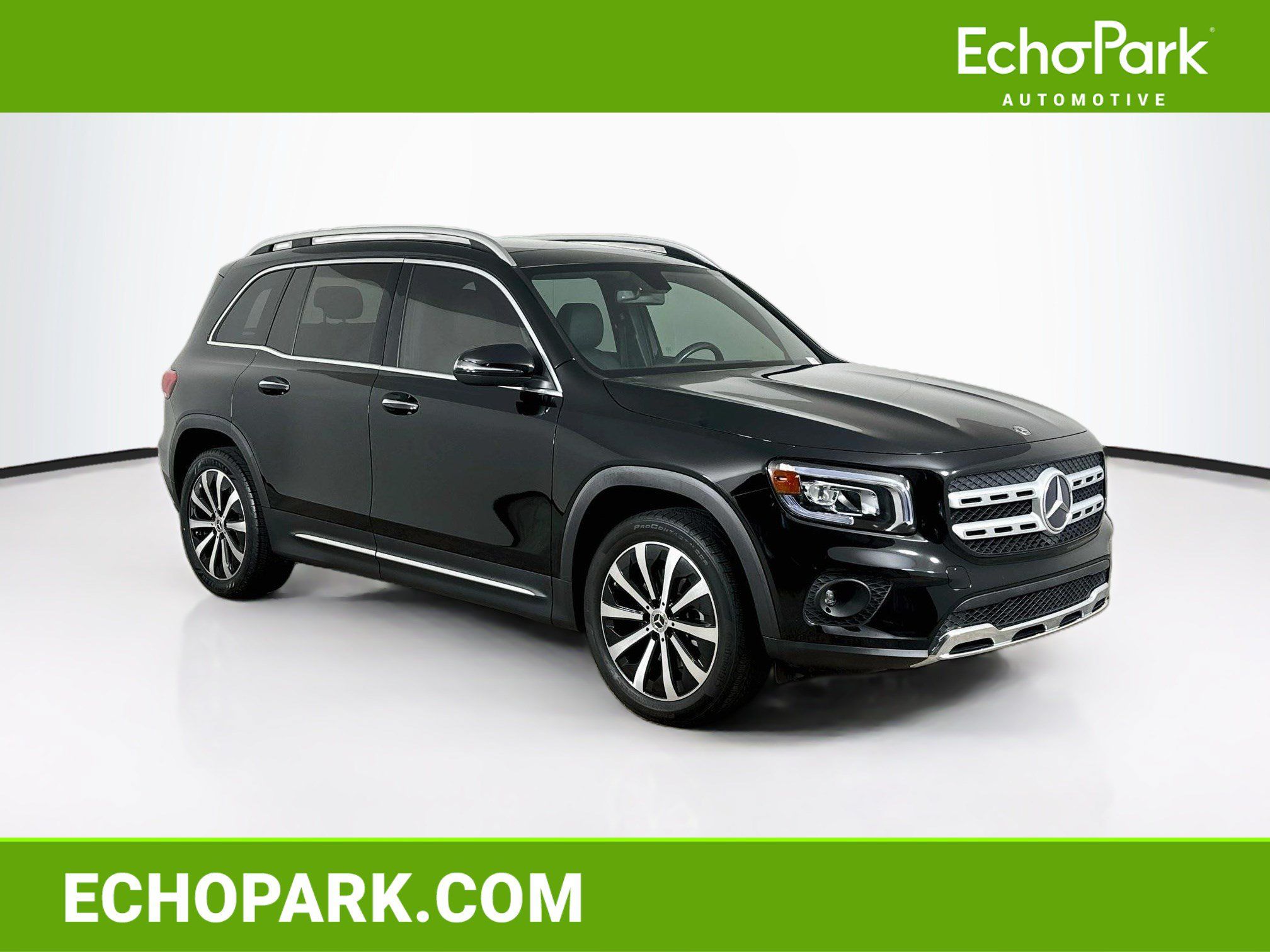 Used 2023 Mercedes-Benz GLB 250 w/ Premium Package image 1