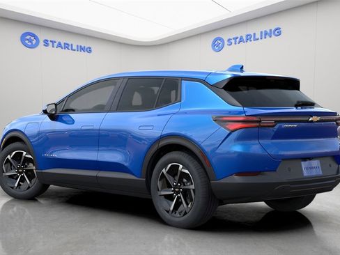 New 2026 Chevrolet Equinox EV LT image 3