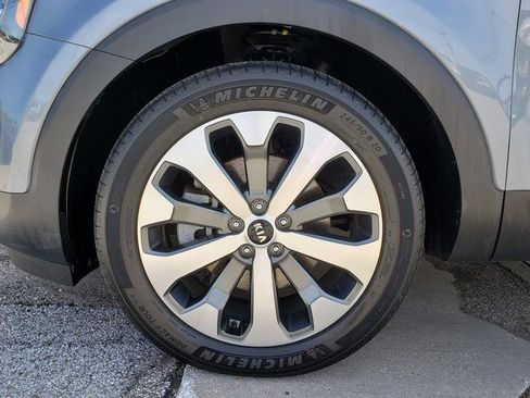 Used 2020 Kia Telluride EX w/ EX Premium Package AWD/4WD image 27