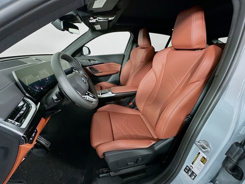 New 2026 BMW X2 xDrive28i w/ Technology Package AWD/4WD image 16