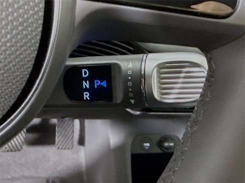 Certified 2024 Hyundai Ioniq 5 SE image 11