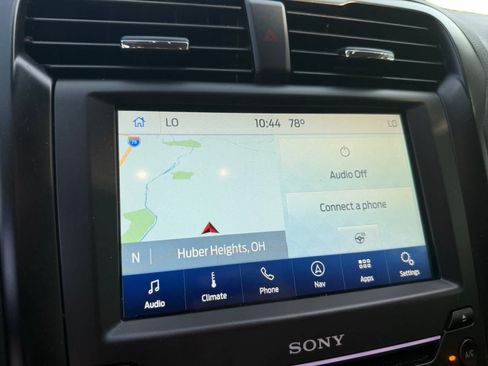 Used 2020 Ford Fusion Energi Titanium FWD image 15