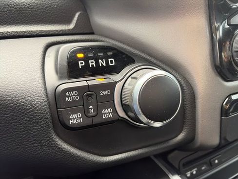 Used 2019 RAM 1500 Big Horn AWD/4WD image 24