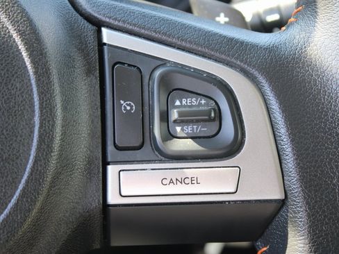 Used 2017 Subaru Crosstrek 2.0i Limited image 15