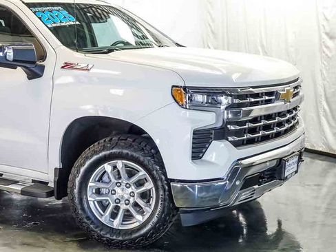 Certified 2025 Chevrolet Silverado 1500 LTZ w/ Z71 Off-Road Package AWD/4WD image 3