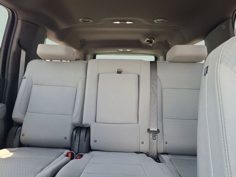 New 2026 Chevrolet Suburban LS AWD/4WD image 10
