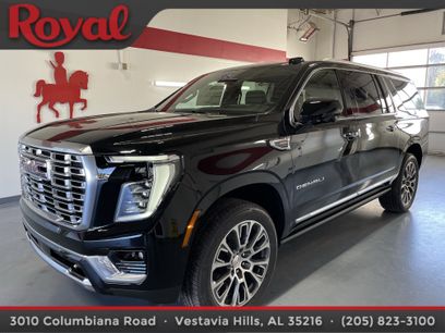 New 2026 GMC Yukon XL Denali w/ Sun & Power Step Package