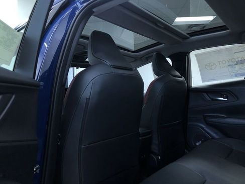 New 2026 Toyota Prius XSE Premium image 11