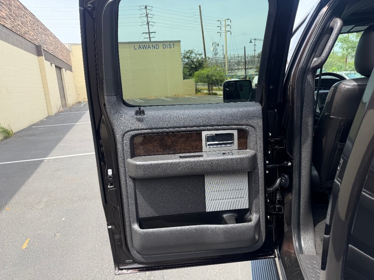Used 2013 Ford F150 Platinum AWD/4WD image 20