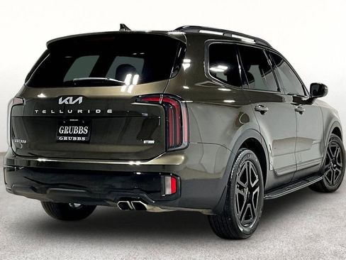 Used 2024 Kia Telluride SX Prestige X-Line image 2