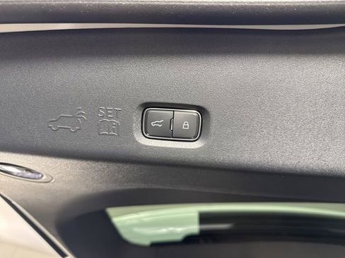 New 2025 Lincoln Navigator Black Label image 33