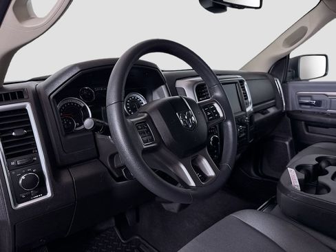 Used 2023 RAM 1500 Classic SLT w/ Electronics Group AWD/4WD image 9