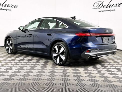 Used 2025 Audi A5 2.0T Premium Plus w/ Premium Plus AWD/4WD image 4