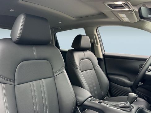 Certified 2026 Honda HR-V EX-L image 30