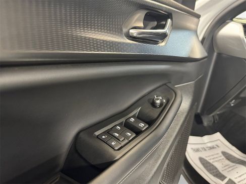 Used 2025 Jeep Grand Cherokee Laredo w/ Luxury Tech Group I image 12