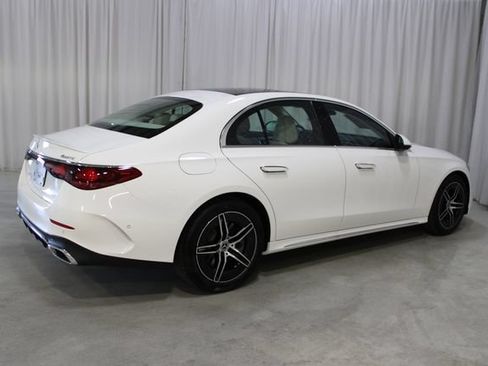 New 2026 Mercedes-Benz E 450 4MATIC Sedan image 31