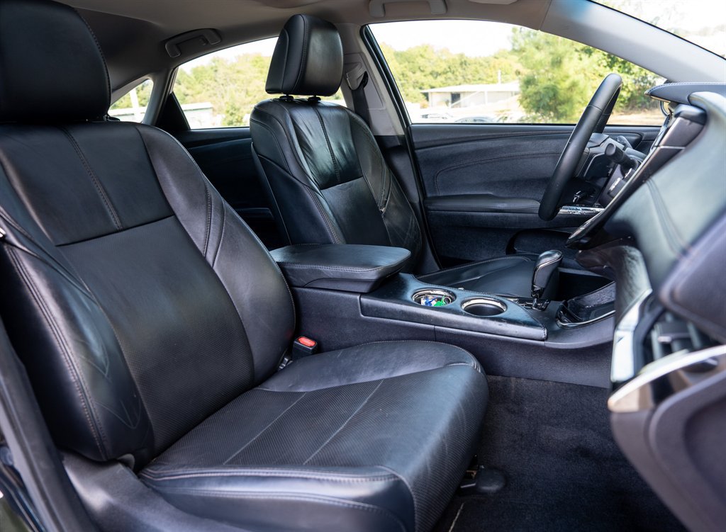 Used 2016 Toyota Avalon Limited w/ Toyota Safety Sense Package FWD image 31