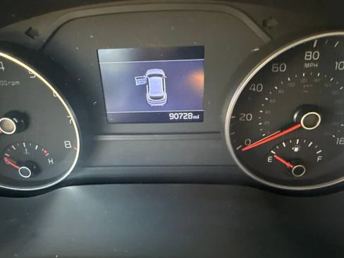 Used 2021 Kia Sportage S FWD image 2