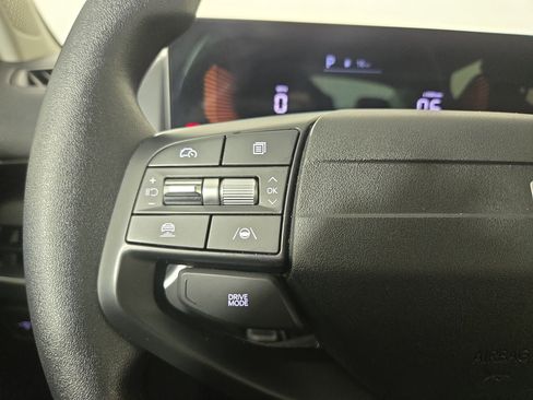 Used 2025 Kia K4 LXS image 15