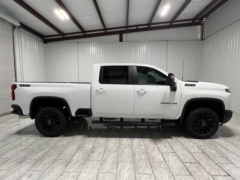 New 2025 Chevrolet Silverado 2500 LT w/ Trail Boss Package image 6