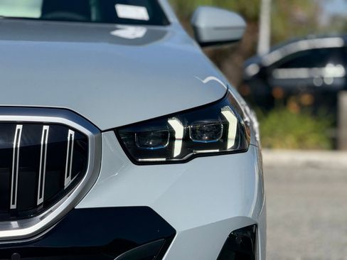 New 2026 BMW 530i xDrive w/ M Sport Package image 13