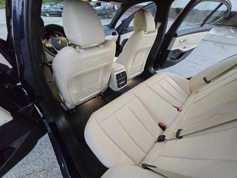 Used 2019 BMW 330i xDrive Sedan w/ Convenience Package image 29