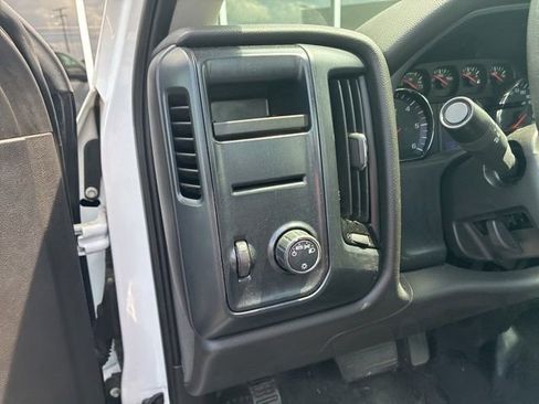 Used 2017 GMC Sierra 1500 2WD Regular Cab image 8