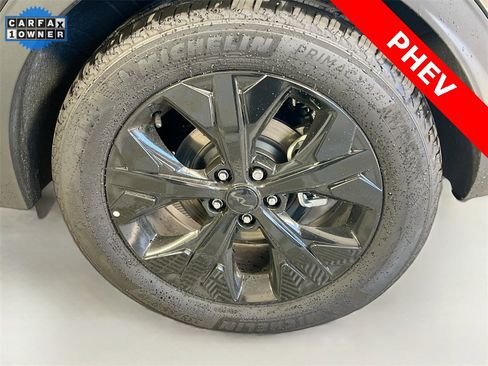 Used 2025 Kia Sportage X-Line image 32