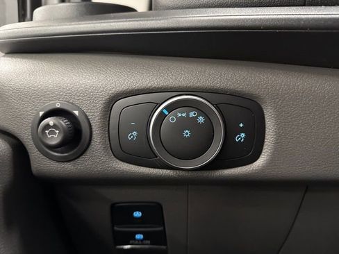 New 2025 Ford Transit 150 Low Roof image 18