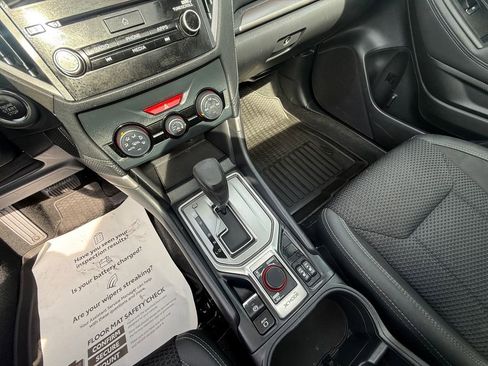 Used 2023 Subaru Forester Premium AWD/4WD image 10