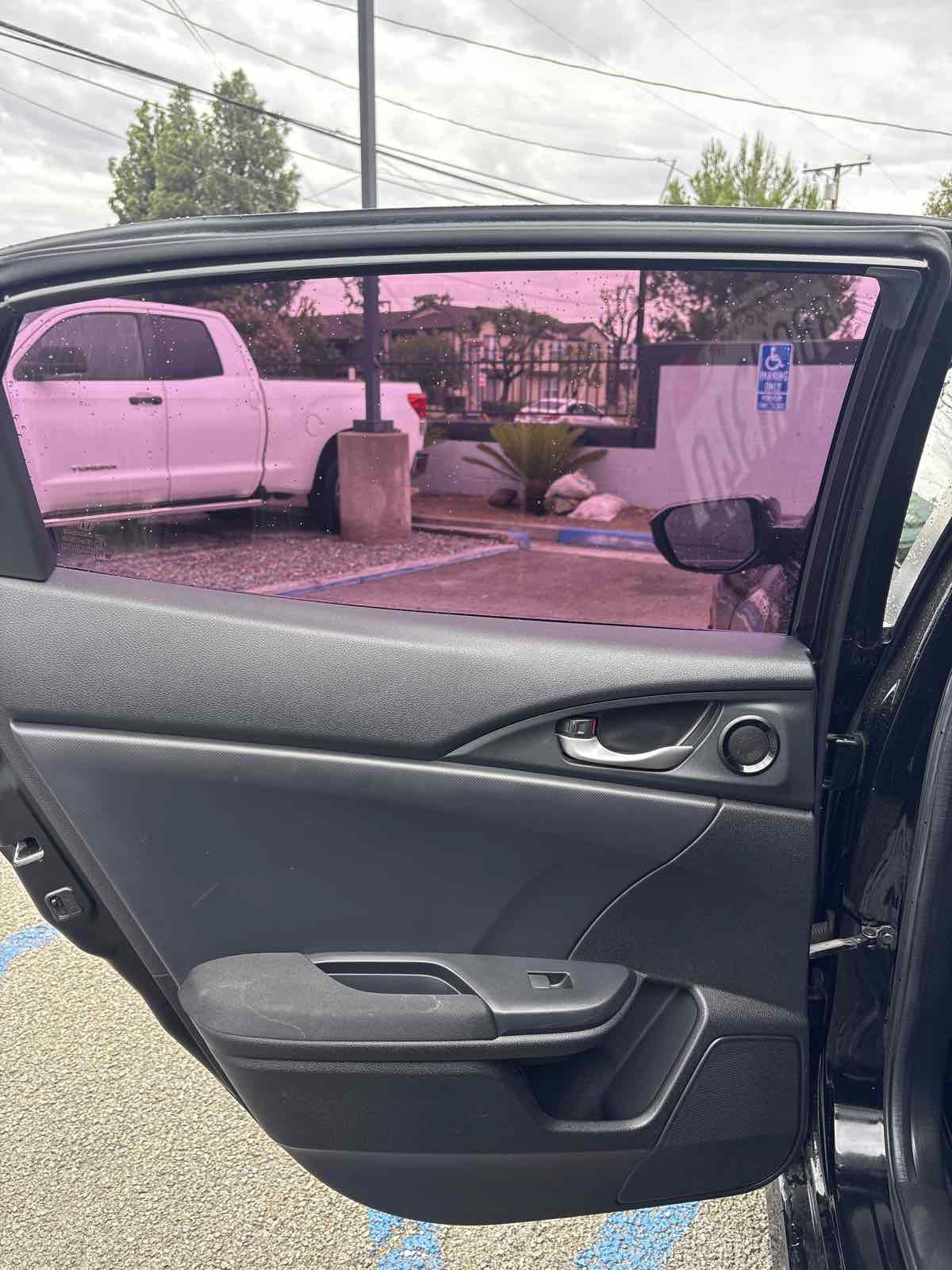 Used 2018 Honda Civic EX image 9