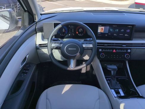 New 2026 Hyundai Tucson SEL image 19