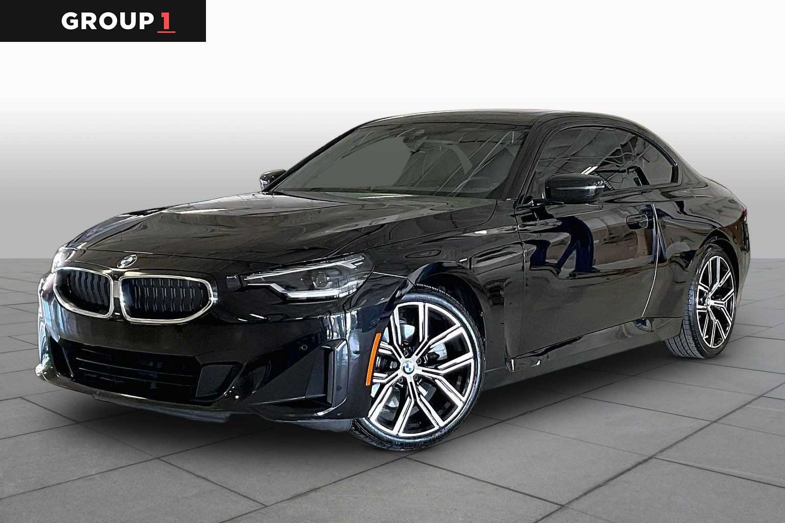 Used 2024 BMW 230i Coupe w/ Convenience Package RWD image 1
