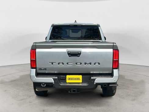 Certified 2024 Toyota Tacoma TRD Off-Road w/ TRD Off Road Premium Package AWD/4WD image 4