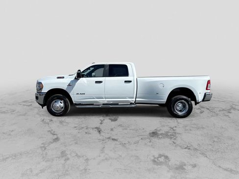 Certified 2023 RAM 3500 Big Horn w/ Level 1 Equipment Group AWD/4WD image 5