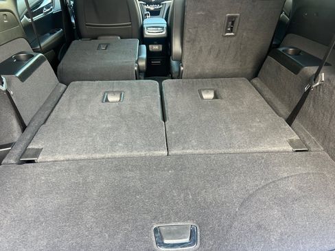 Certified 2025 Cadillac XT6 Premium Luxury image 16