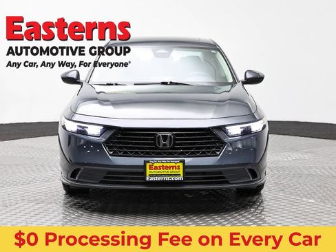Used 2024 Honda Accord EX image 2