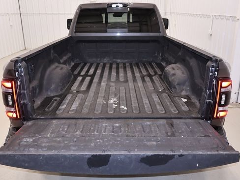 Used 2024 RAM 3500 Limited w/ Night Edition image 39
